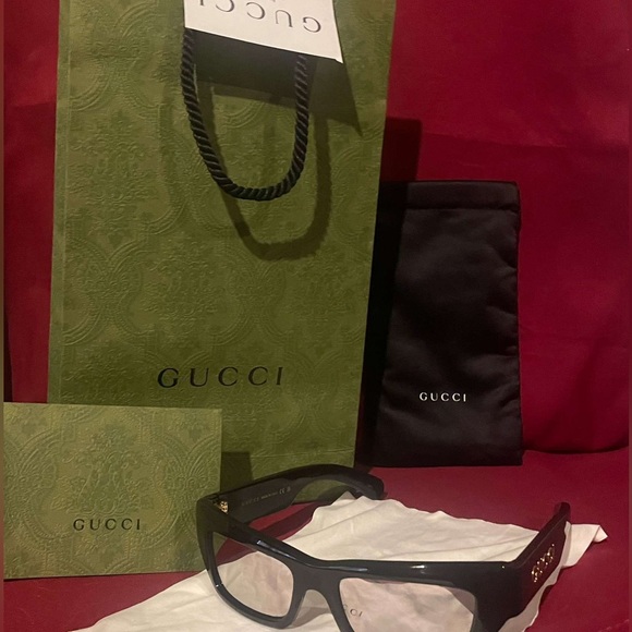 Gucci Cat eye shades - Picture 1 of 1